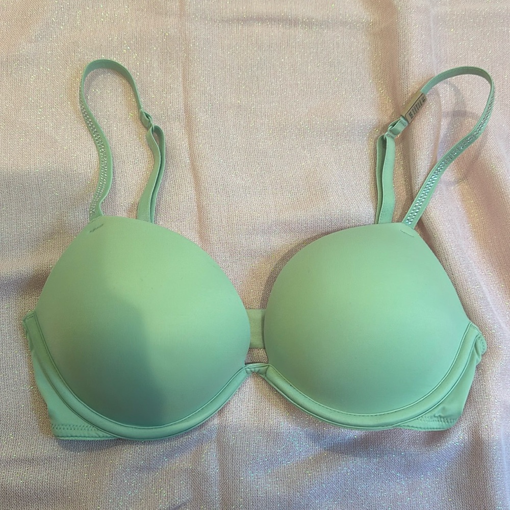 NWT Pink push up bra in lime green
